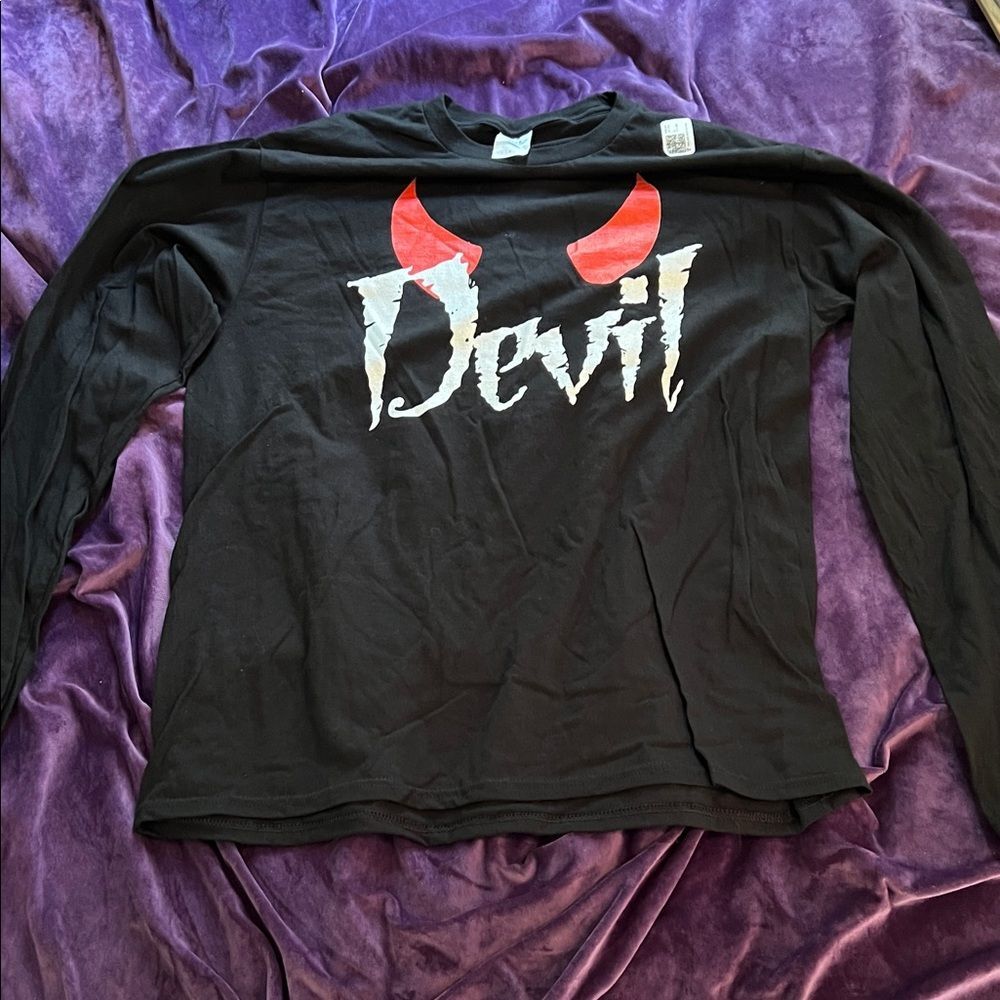 Black Long Sleeve 'Devil' Shirt with Red Horns (Men’s L)